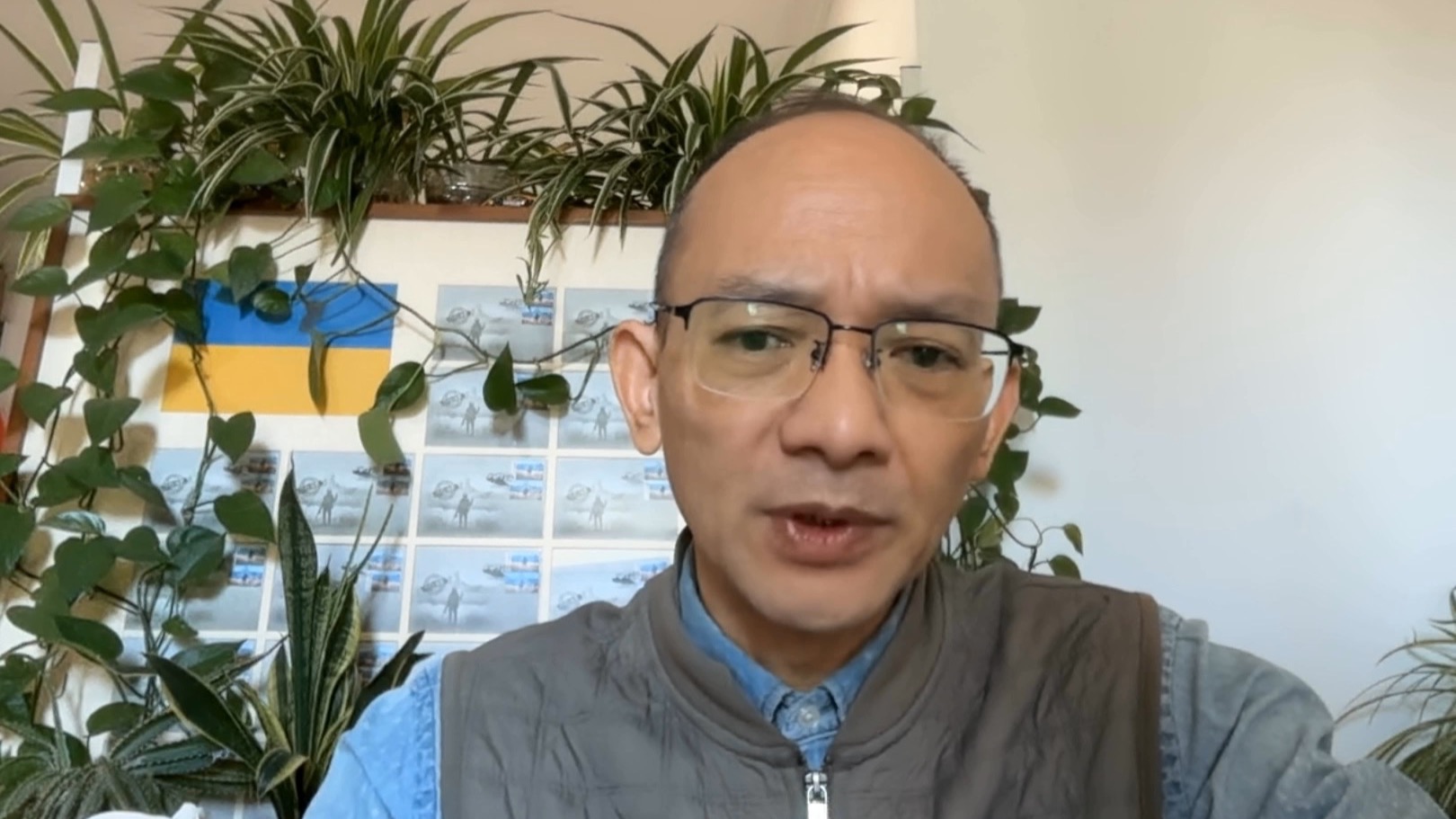 多方向无人机突袭莫斯科州，大型炼油厂与油料枢纽接连遇袭起火！