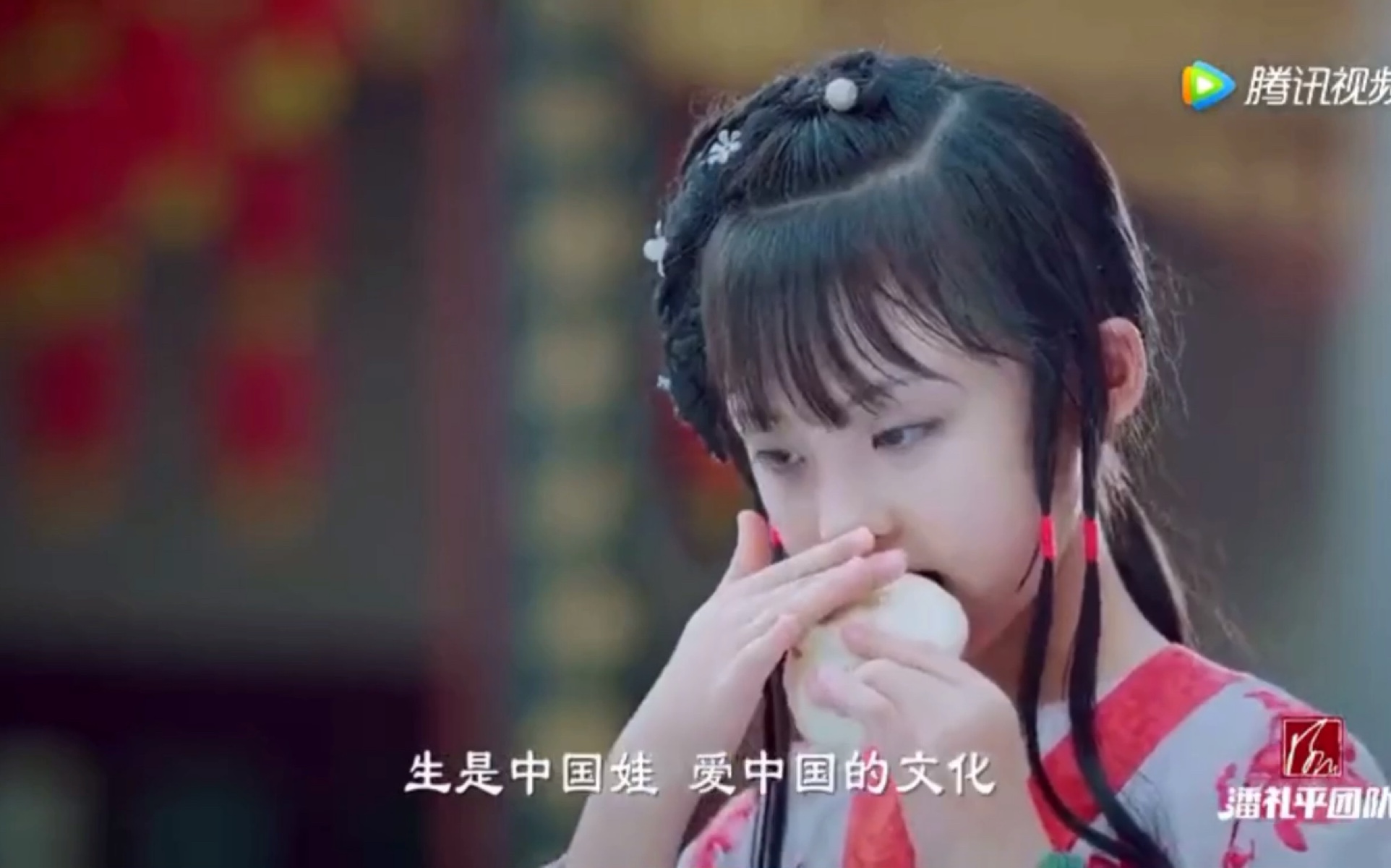 小戏骨〗翻唱中国话 萌翻了