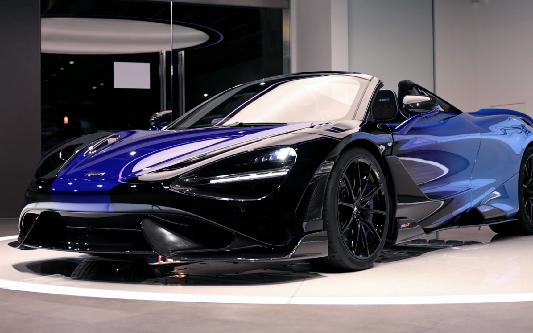 8万美元起售!4.0t v8 765马力,迈凯伦765lt spider高清视频