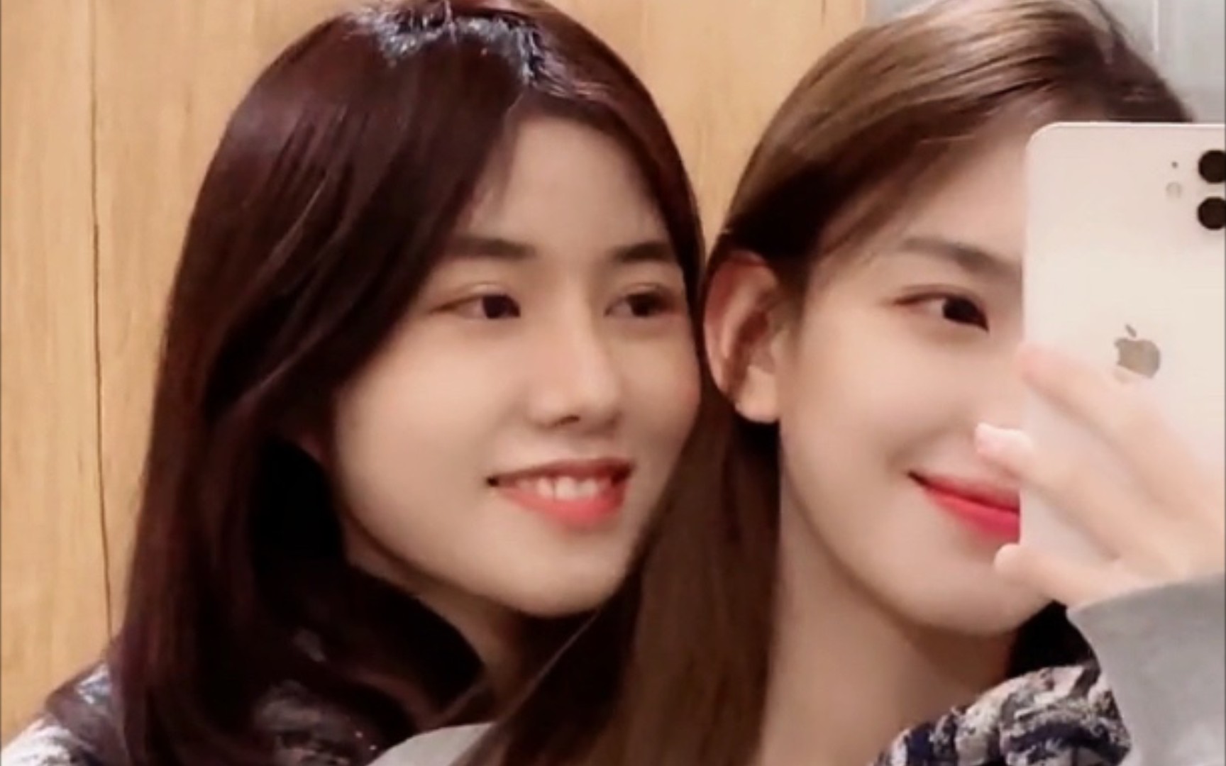 is呜我不保护她谁保护她泪目了这样的护妻狂魔呜呜姐你爱了吗