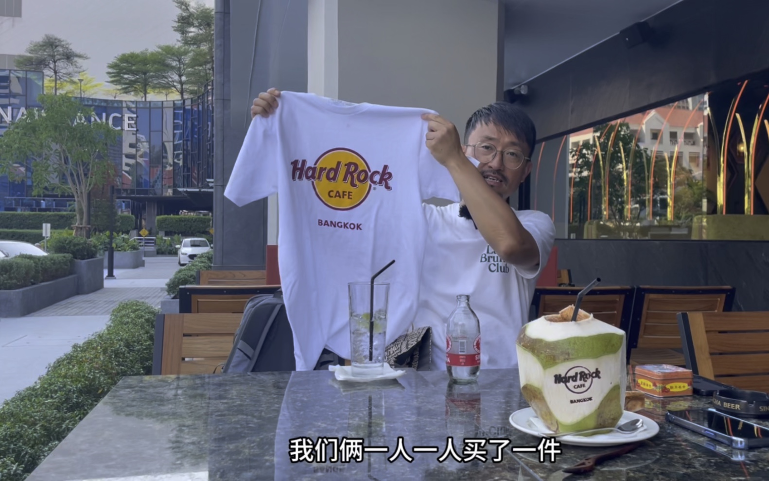 上海大叔体验曼谷hardrock,分享优良服务.