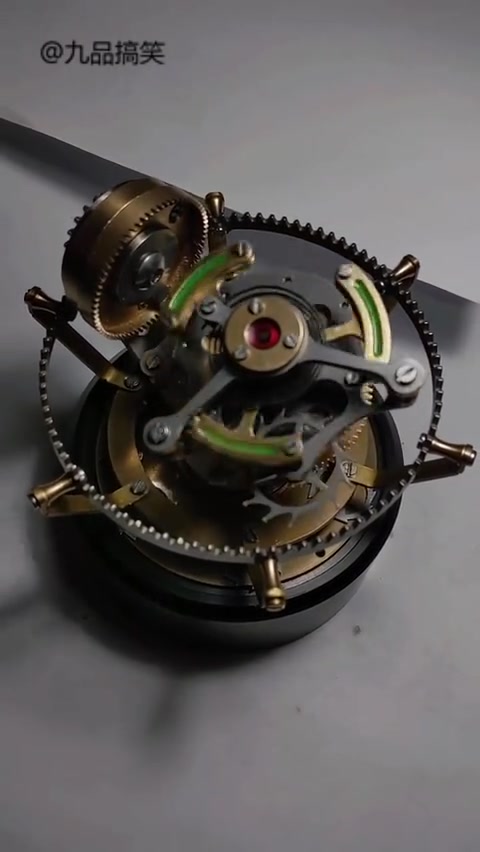 三轴立体陀飞轮