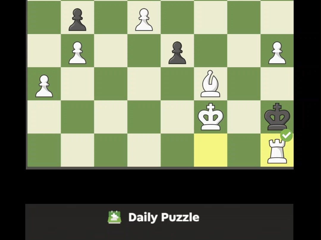 chess.com daily puzzle 20240909 Quiet Move, Loud Intentions