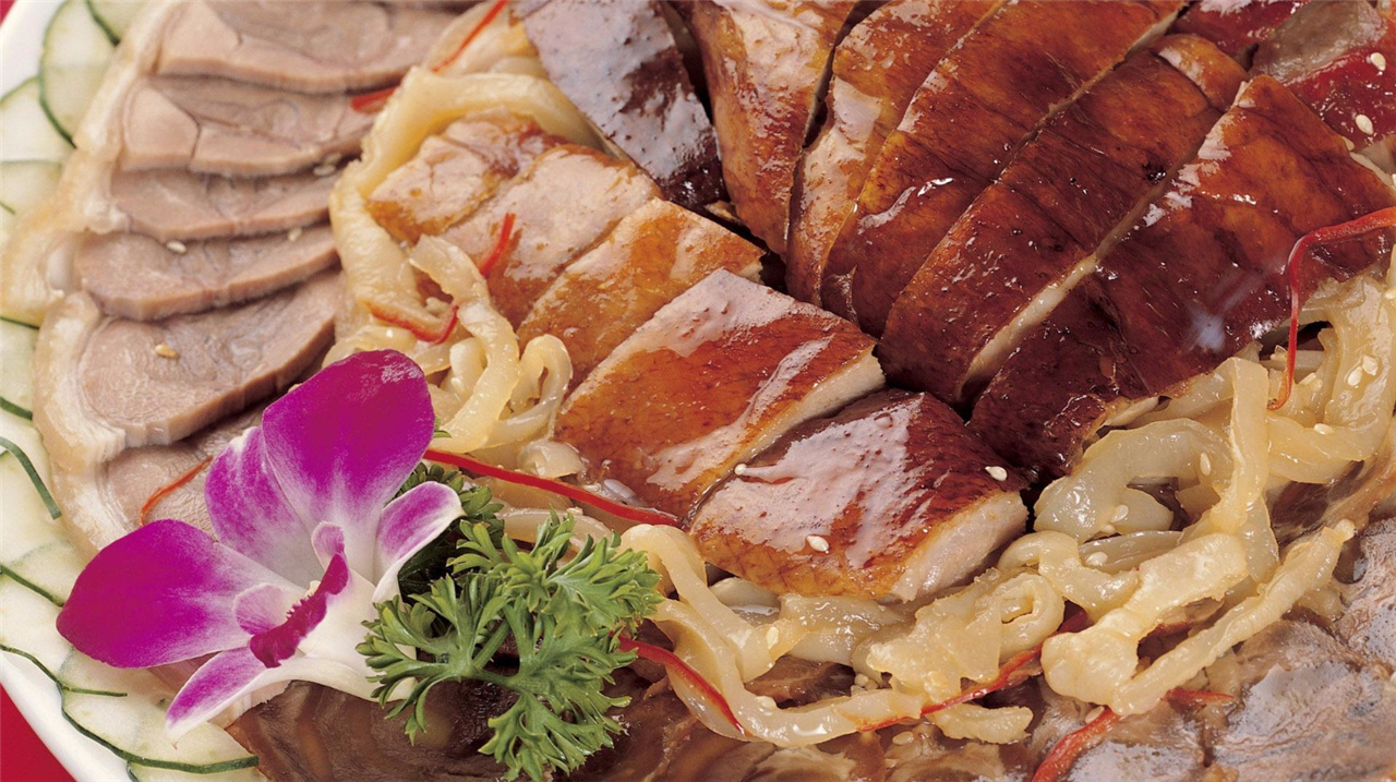 韩国综艺节目《新西游记》来茶马古道 艺人们受不了中国美食诱惑_哔哩