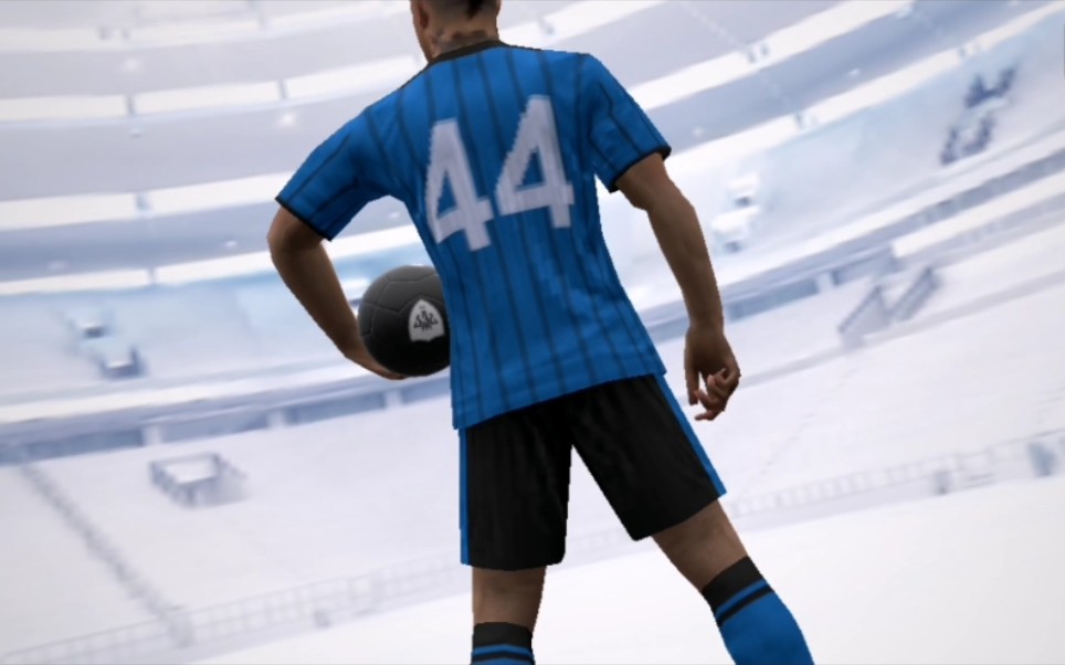 足球手游】白嫖来的银球经纪人,一发抽中世界波专业户"国王"纳英戈兰