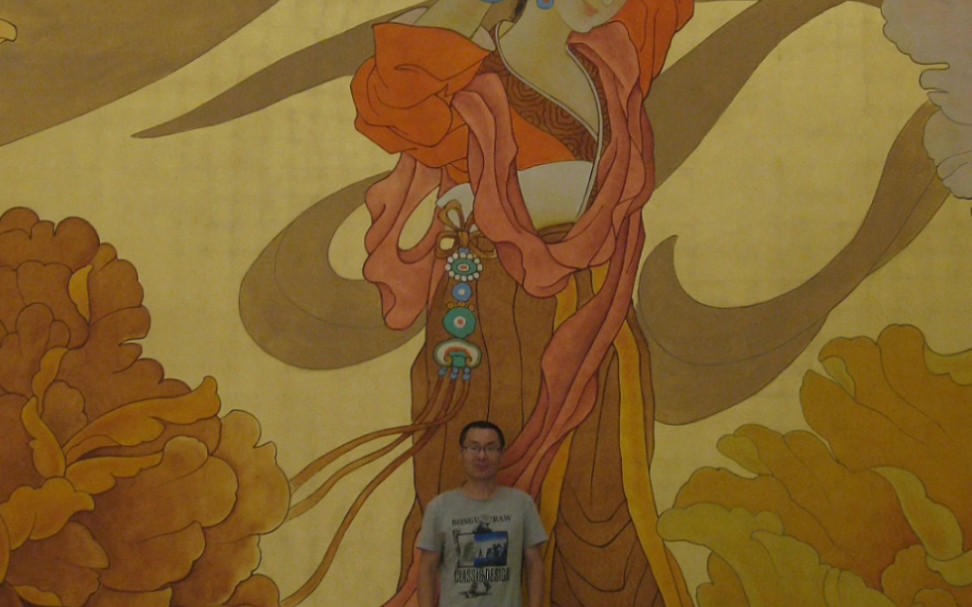 闫开画作品——万达酒店的超大型手绘金箔画仕女图一百多平方米_哔哩
