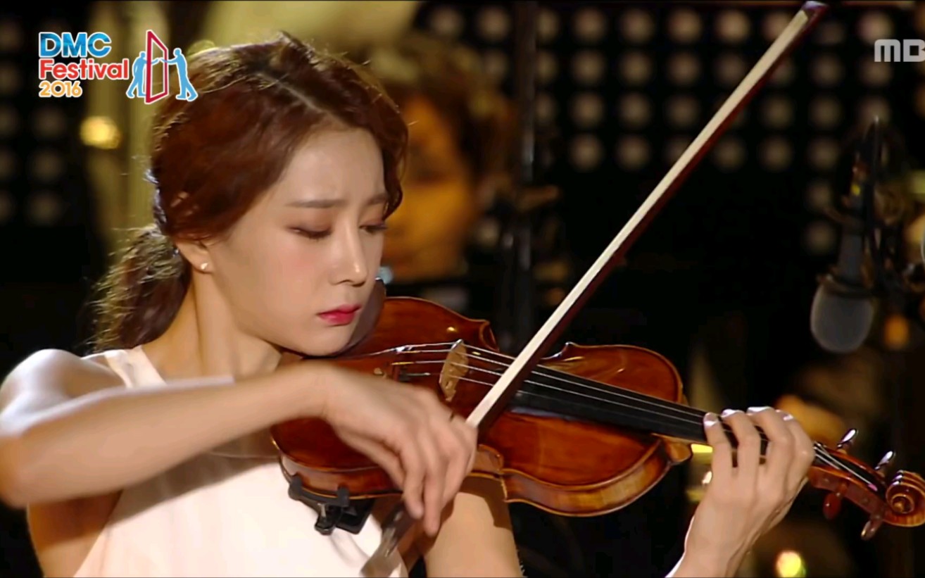 韩国女小提琴家申娴淑图片