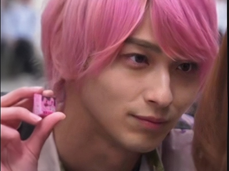 横滨流星的粉毛申请硬控你20s