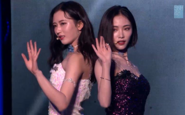 许佳琪吴哲晗夜蝶第四届年度金曲大赏