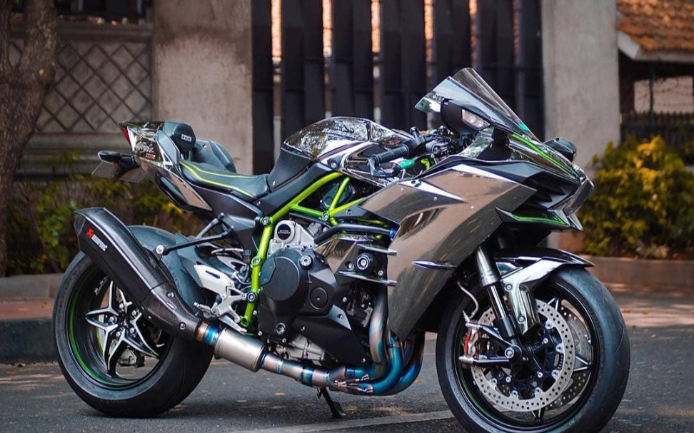 川崎h3雅马哈r2阿普利亚rsv5摩托车