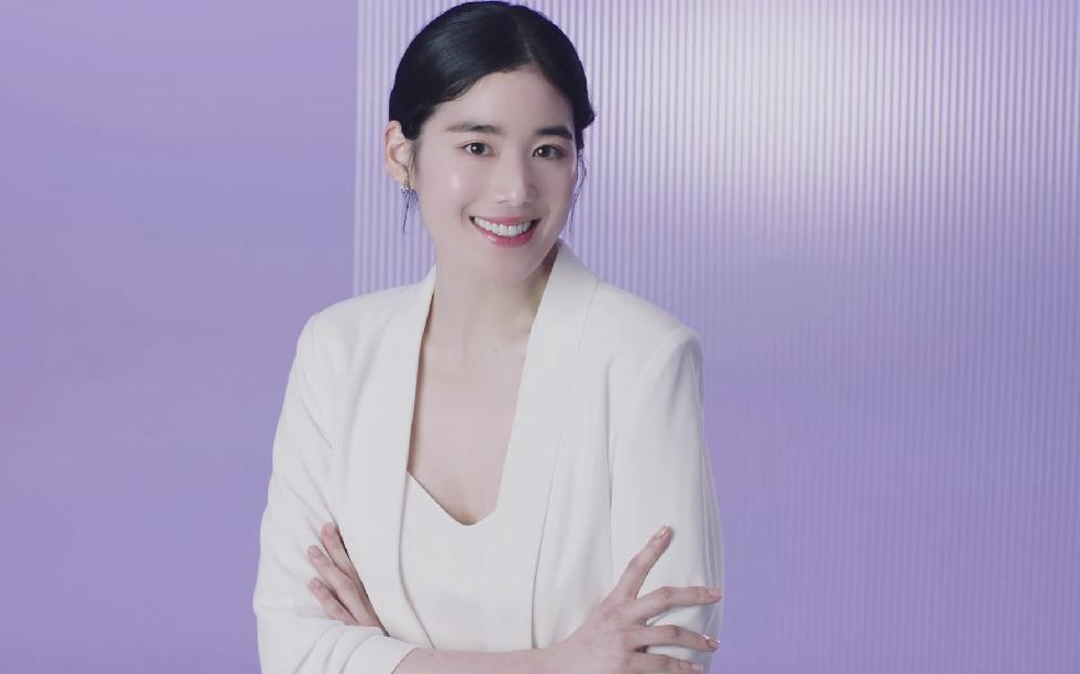 [图]广告 郑恩彩 Estée Lauder 2019夏季