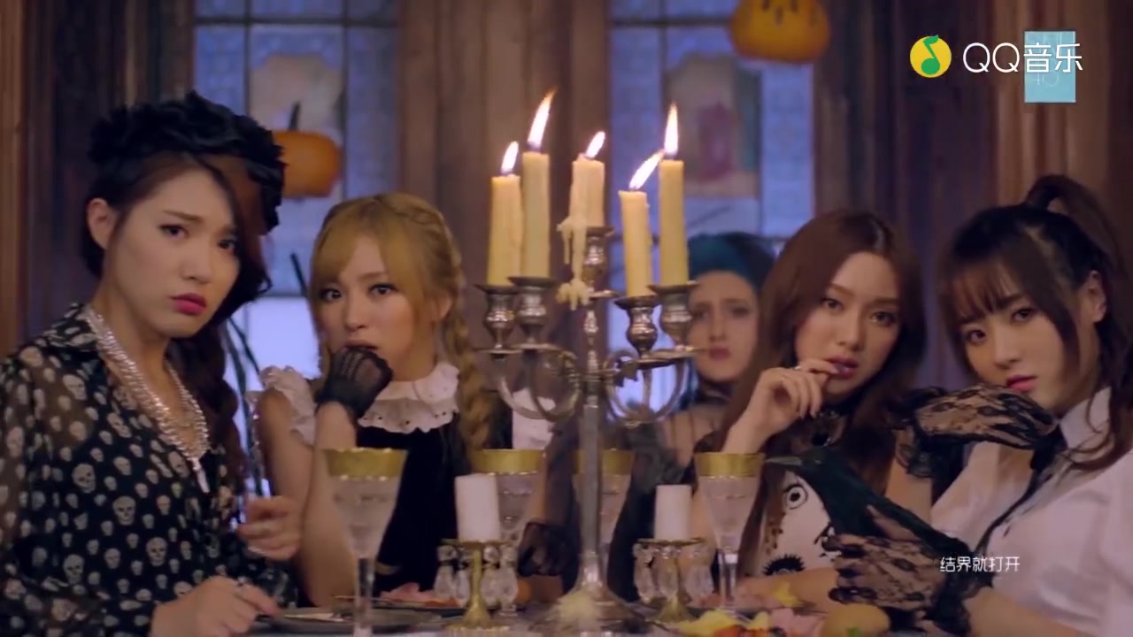 到底是邪恶的恶魔还是可爱的少女呢?snh48-《万圣节之夜》mv高清