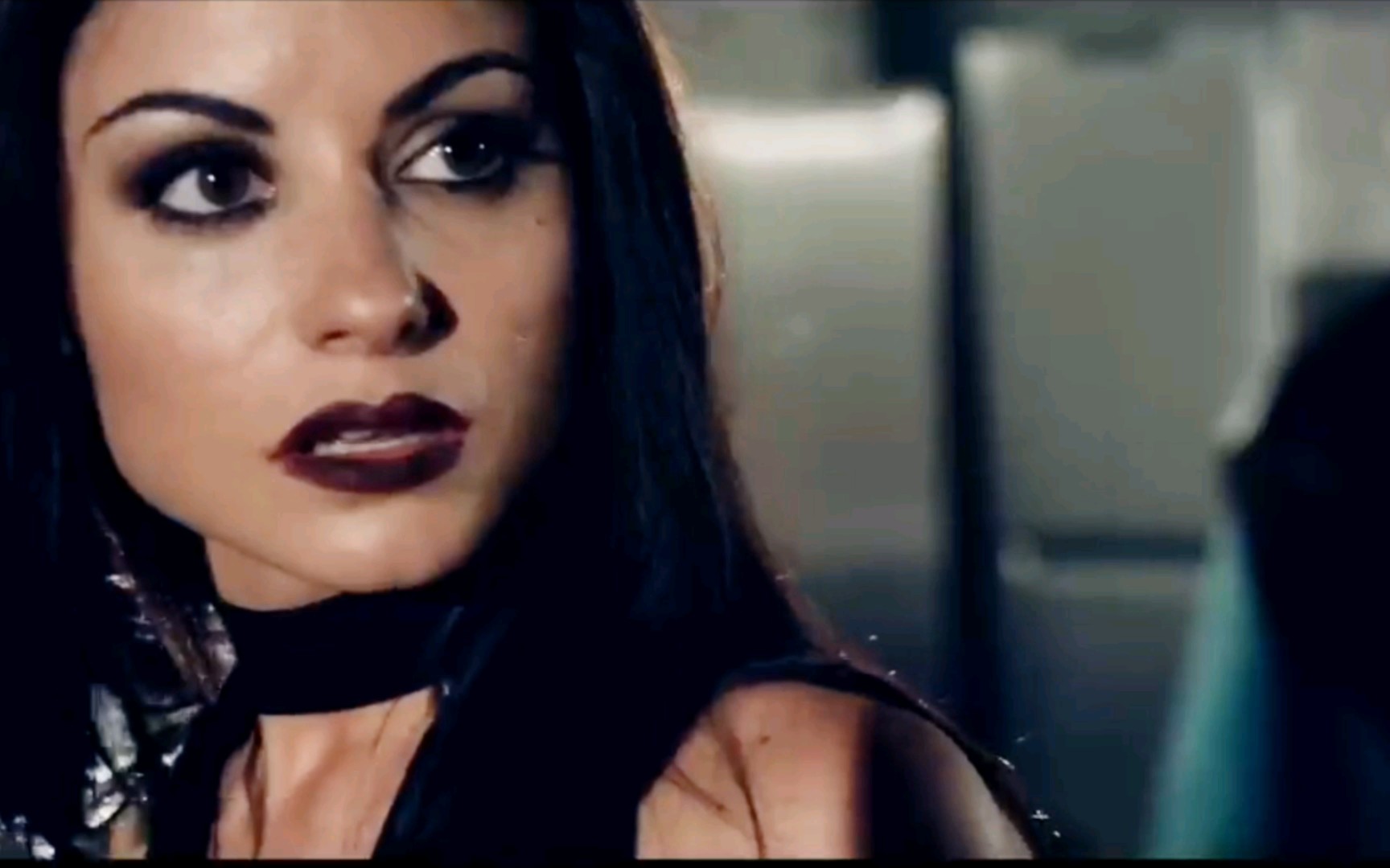 嚣张女反派杀手大意了遭反杀