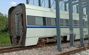 Download Video: 【7.23事故车】CRH1-046B餐车现状 存放于韶关机务段救援实训基地