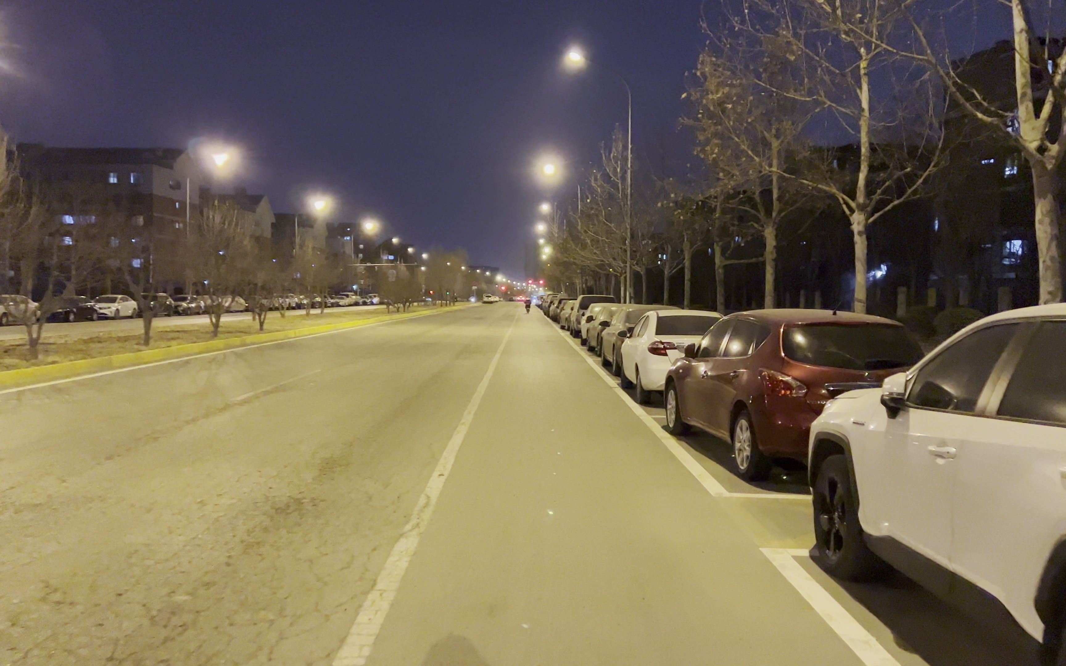 4k画质!夜间下班骑行路过石各庄附近的道路,空旷宁静