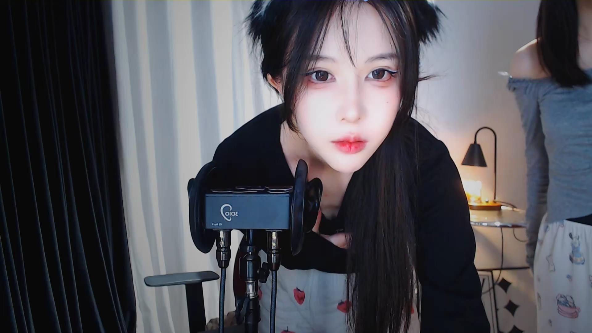 抱抱er2024-03-26 21-56-56