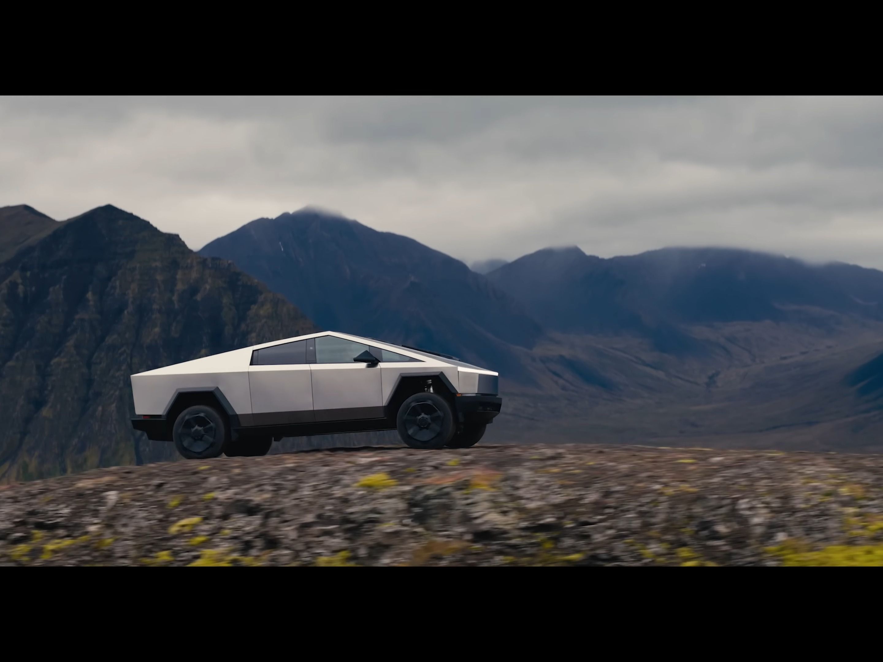 特斯拉防弹皮卡cybertruck