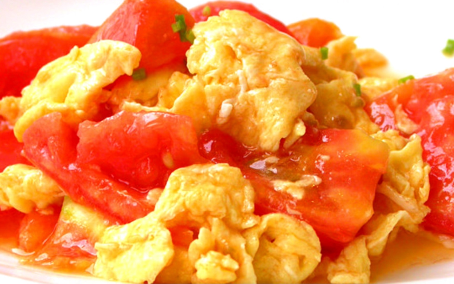 西红柿炒鸡蛋许多人第一步就错了,难怪不好吃,大厨教你正确做法