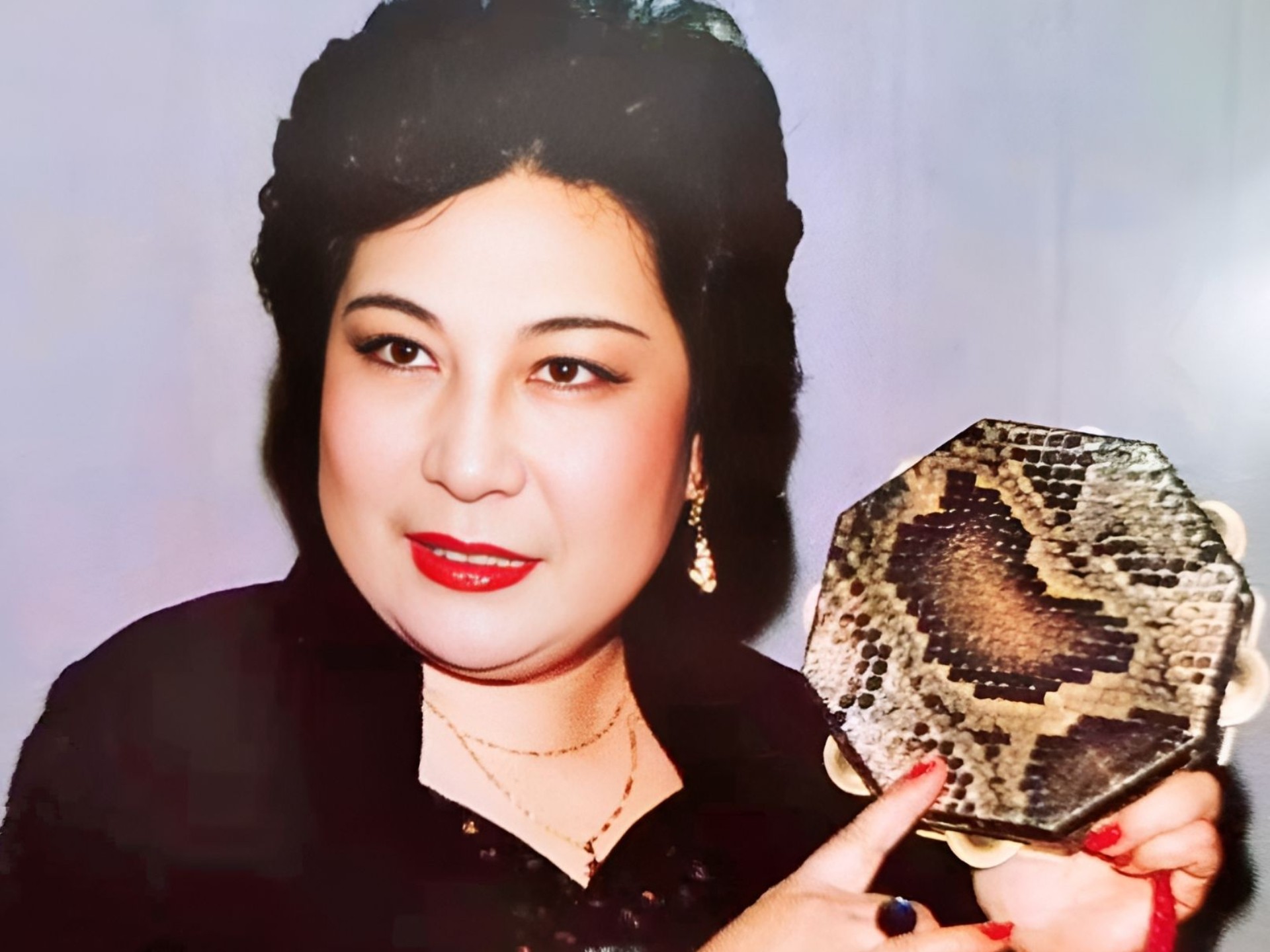 《雨过天晴》演唱者:马增蕙 三弦:白慧谦 作词:张喜林