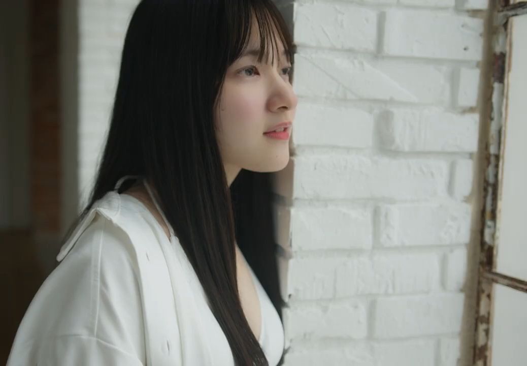 【摄影构图参考】模特室内人像短片 美音 玲衣 蒼山