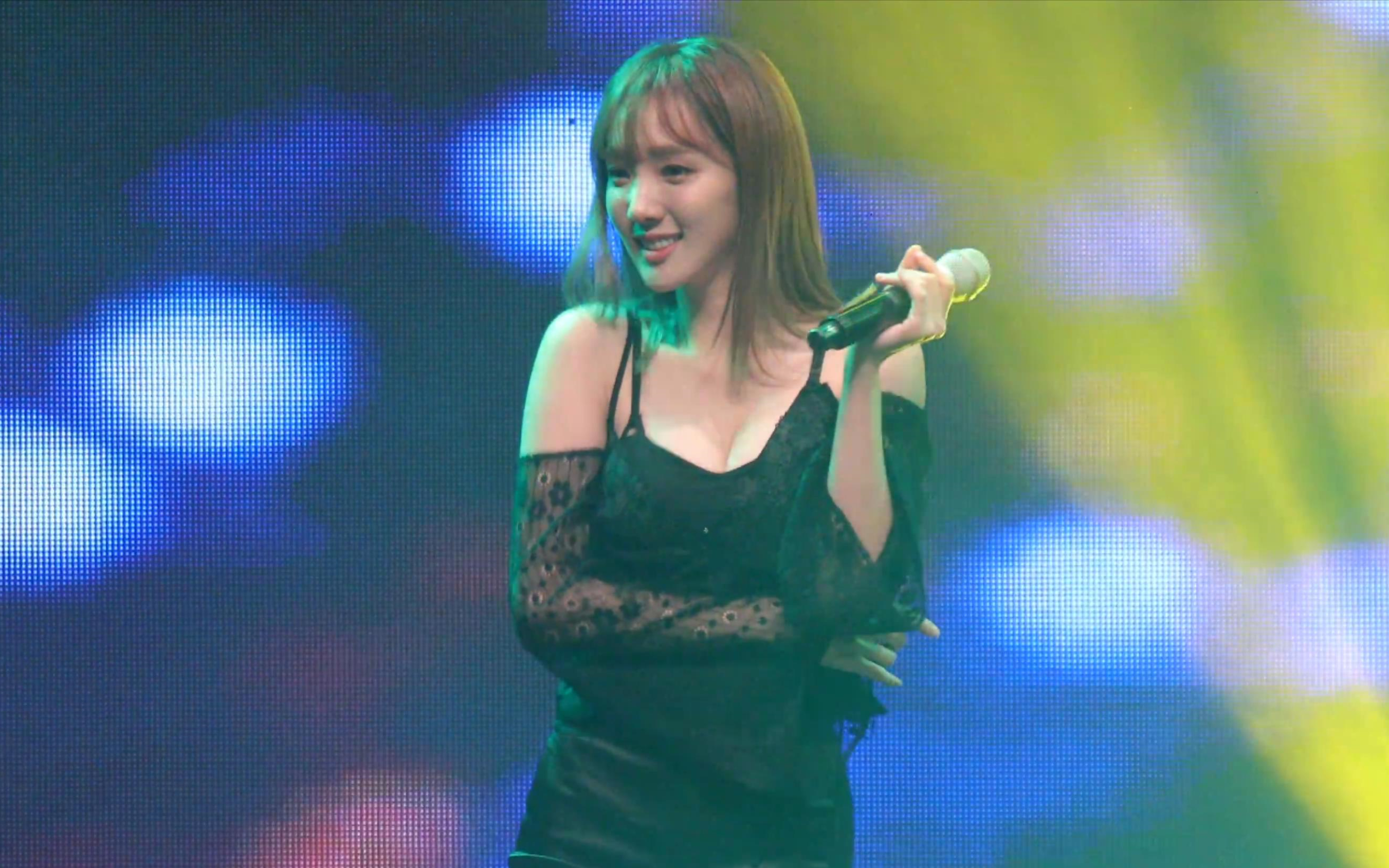 stellar--朱敏希饭拍