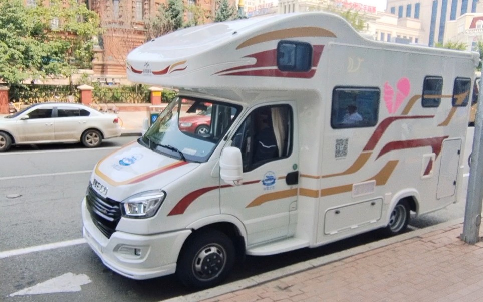 冰雪之恋冰淇淋房车6号后拓展