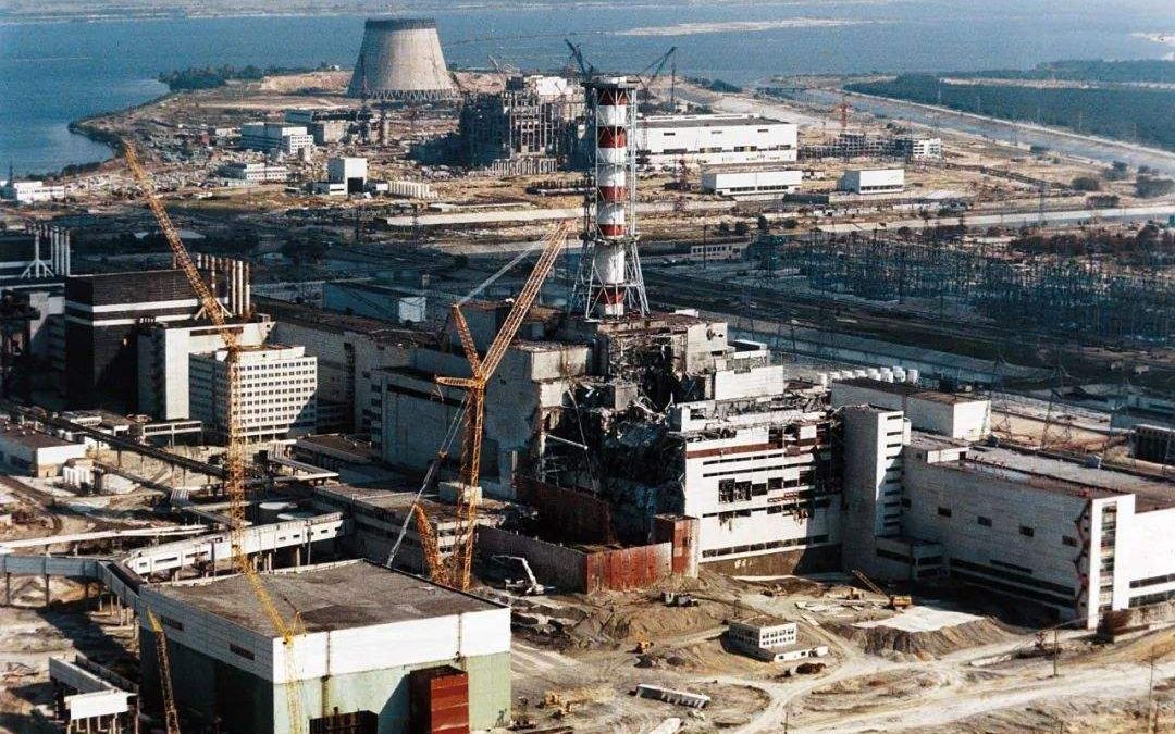 切尔诺贝利核电站rbmk-1000石墨慢化反应堆涡轮机以自动和手动两种