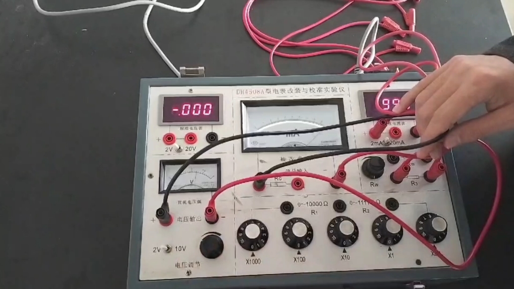 大学基础物理实验 《电流表的改装与校正》 测量表头满偏电流以及内阻的实验操作哔哩哔哩bilibili
