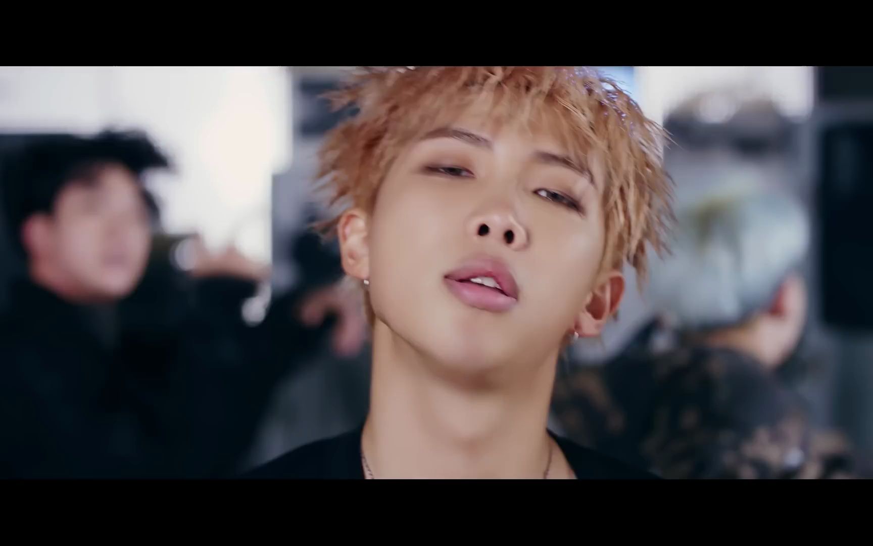 197-bts mic drop (steve aoki remix) official mv