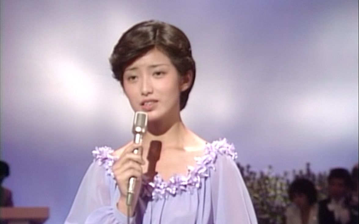 [图]【贤妻良母的模样】山口百恵 - 秋桜 1977/9/19