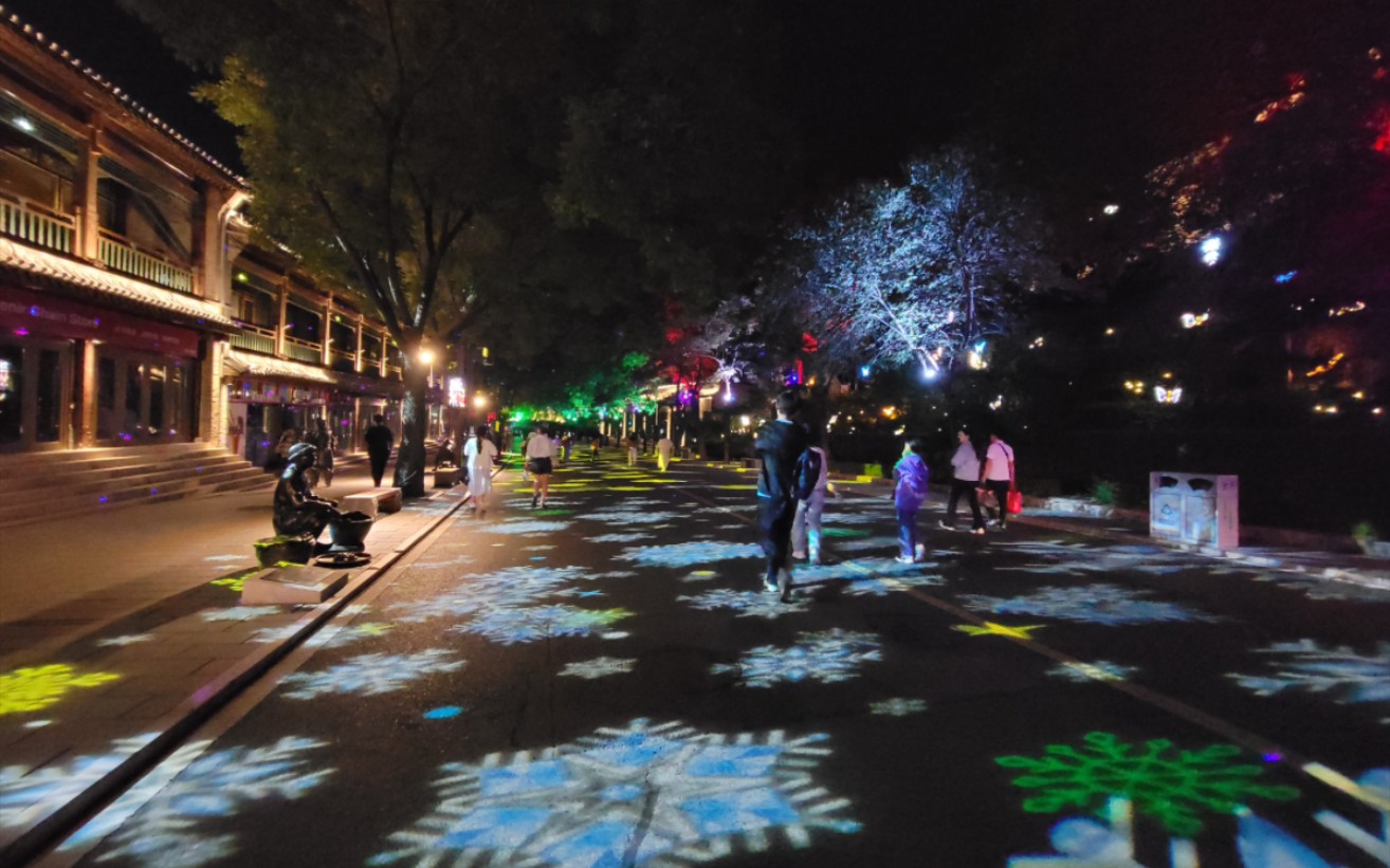 八达岭夜游长城–部分灯光