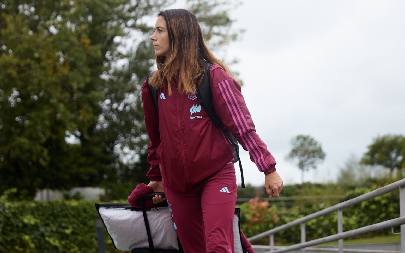 【西班牙女足】到达苏黎世