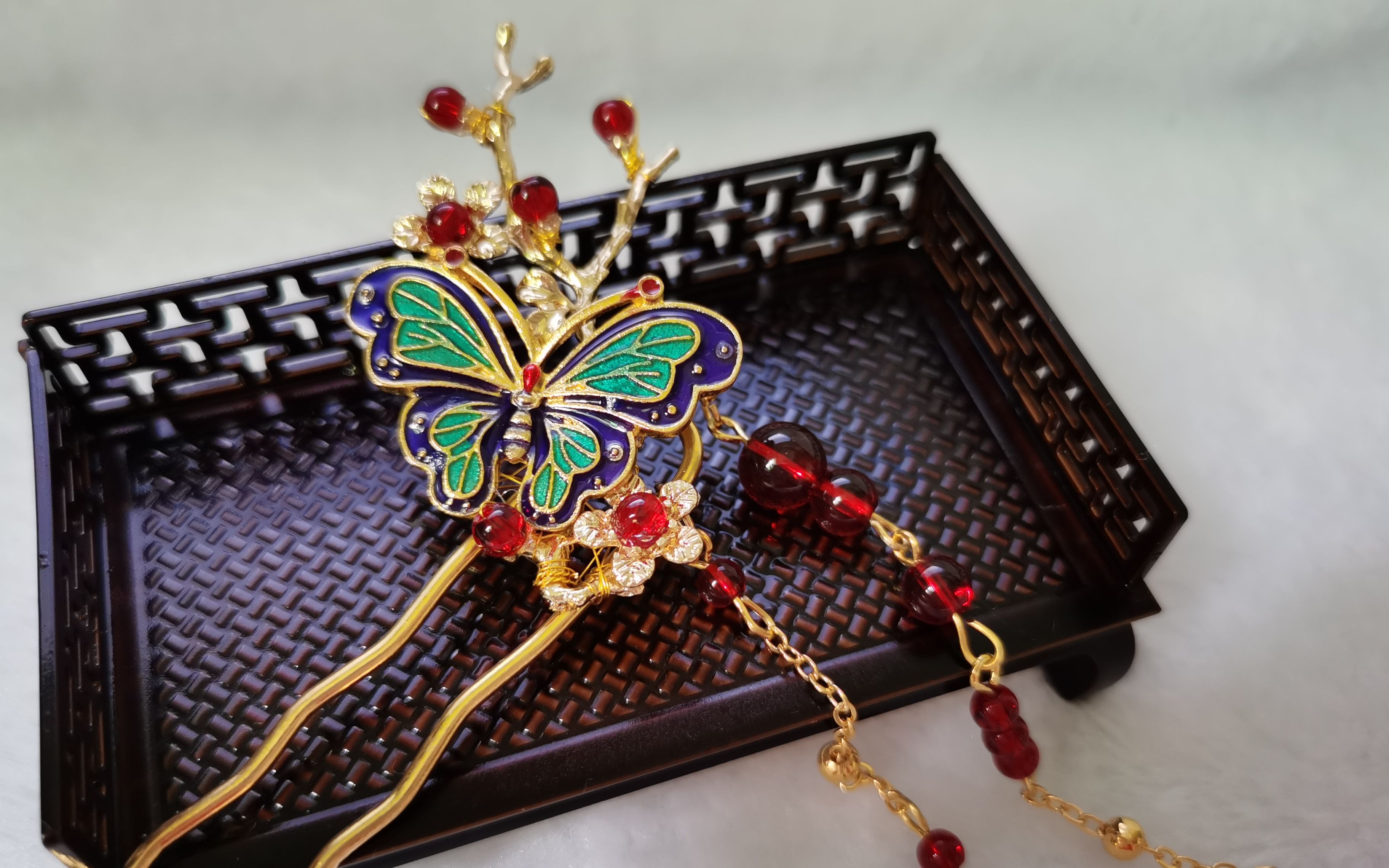 【发簪diy】景泰蓝蝴蝶金步摇流苏发簪_哔哩哔哩_bilibili