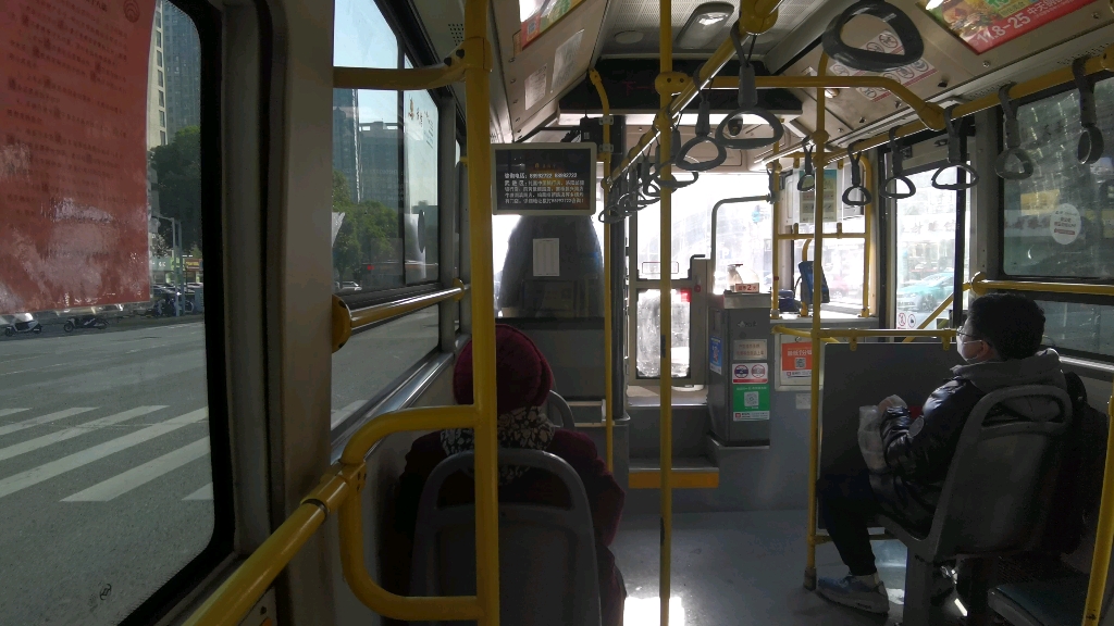 常州公交210路黄海lng公交车后座实拍
