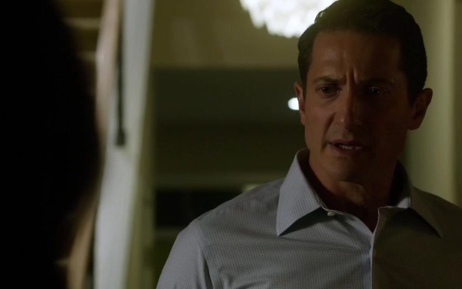 美剧格林真人版暗黑格林童话第四季十一他感到和她非常亲近1