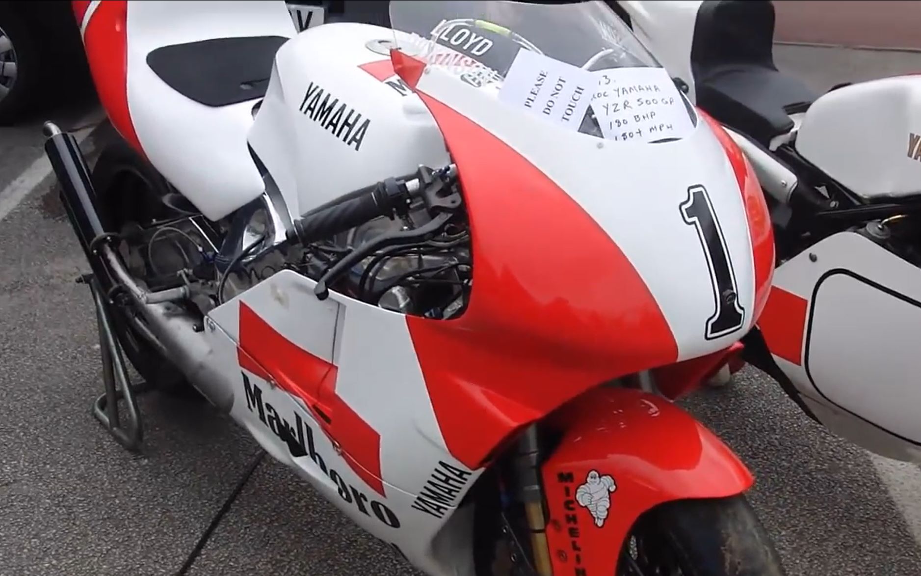 雅马哈二冲战车yzr500车身细节与启动声浪欣赏