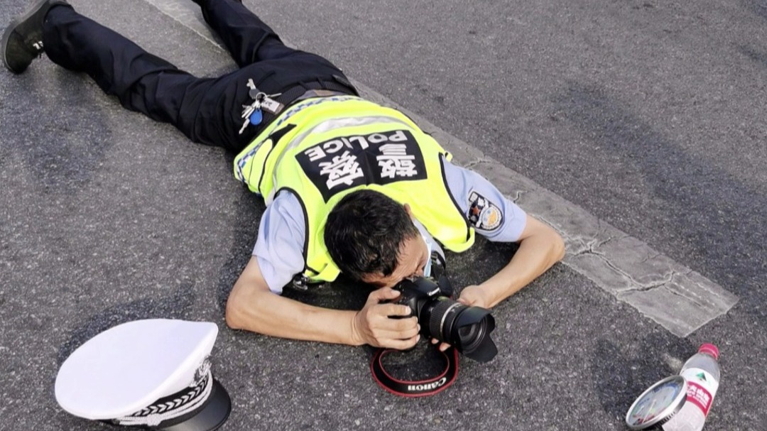 今天是记者节，“C位”属于我们！