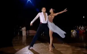 Download Video: 【国标舞·伦巴】依然是‘Kiss The Rain’ Dorin Frecautanu & Marina Sergeeva 2017 WSSDF Rumba