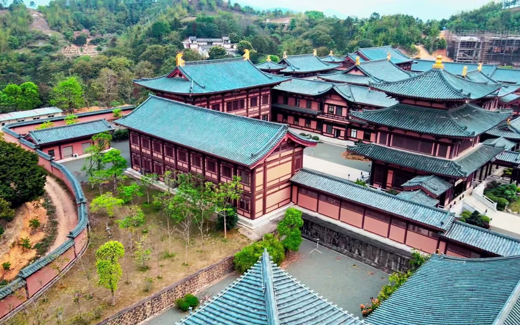 丰顺县留隍镇惠仁圣寺占地面积100多亩又是一大旅游景点