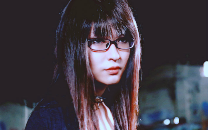 【她总出品】买不起吉他的"灰姑娘"为追寻音乐梦竟用这种方法上位