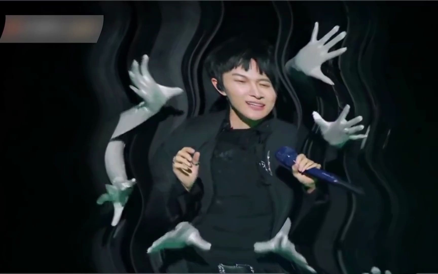 周深有没有人想把恐怖童谣天堂岛之歌和自己按门铃自己听放在一起听