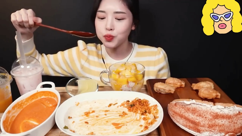 【韩国美食博主boki】芝士香肠炒饭 番茄奶油年糕