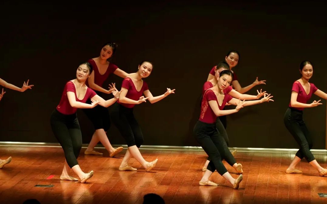 北京林业大学学生舞蹈团中国古典舞基本功训练徒手身韵古典舞组合