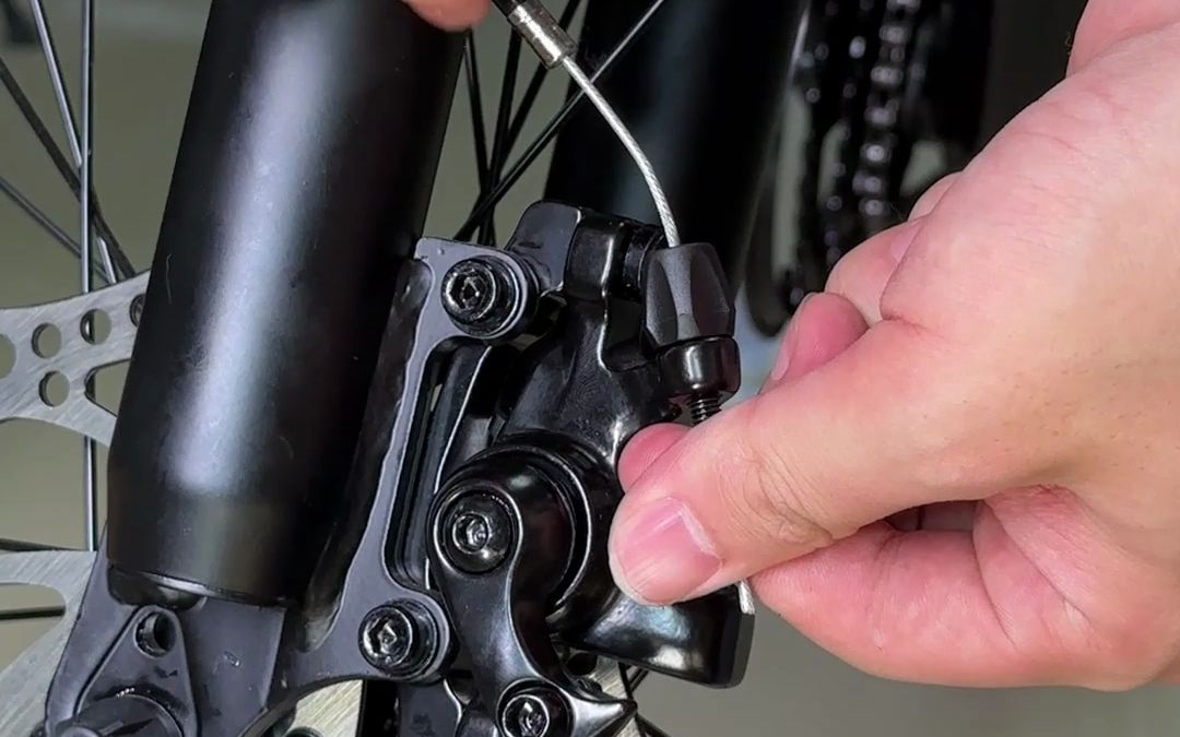 喜德盛机械碟刹安装