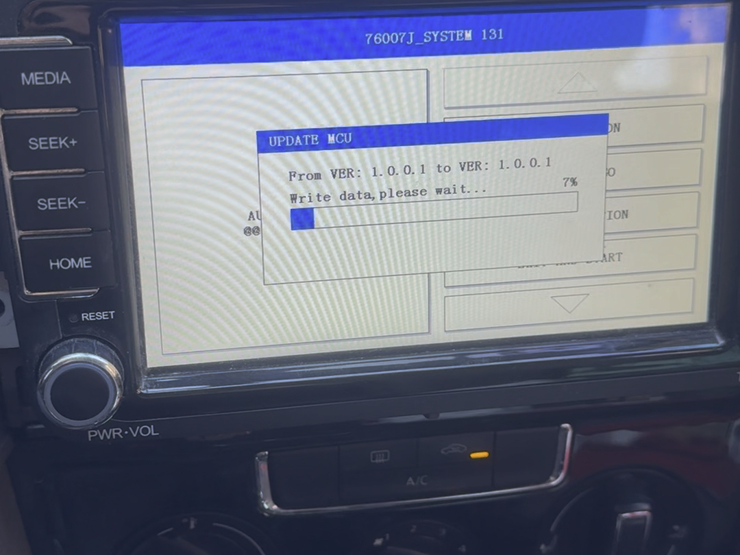 大众飞歌 GPS 导航一体机刷机76007J完美修复有需要的可以联系18622595620同微信