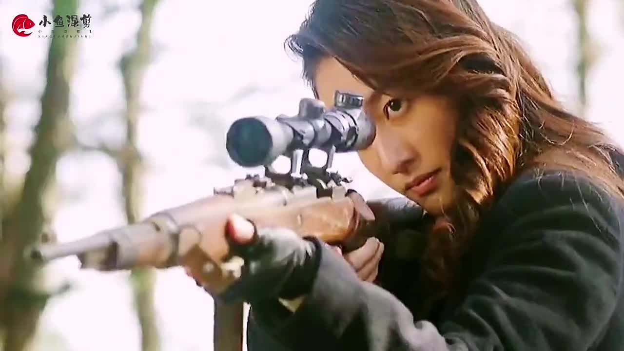 美女神枪手枪法精准,一枪一个鬼子,精彩
