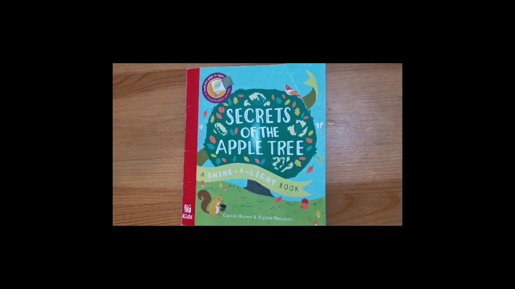 [图]Secrets of the Apple Tree