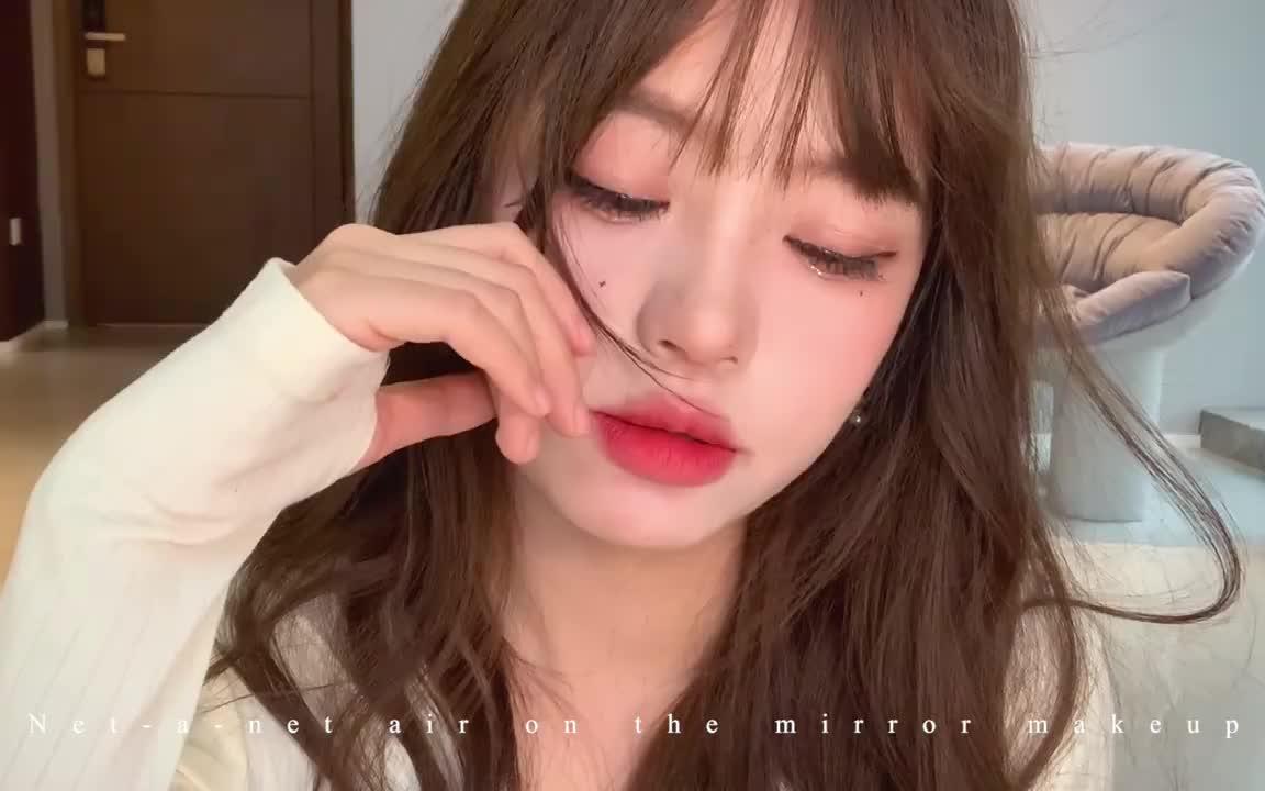 网恋这味儿我拿捏了!网感小姐姐上镜妆05