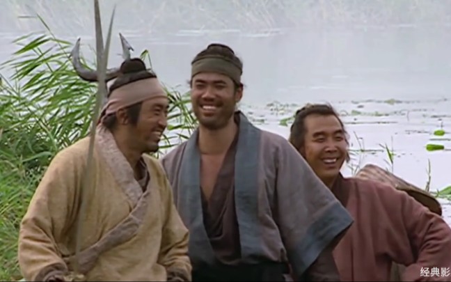 盘点 水浒传阮小七唱歌经典片段,真是自由自在,无拘无束啊_哔哩哔哩