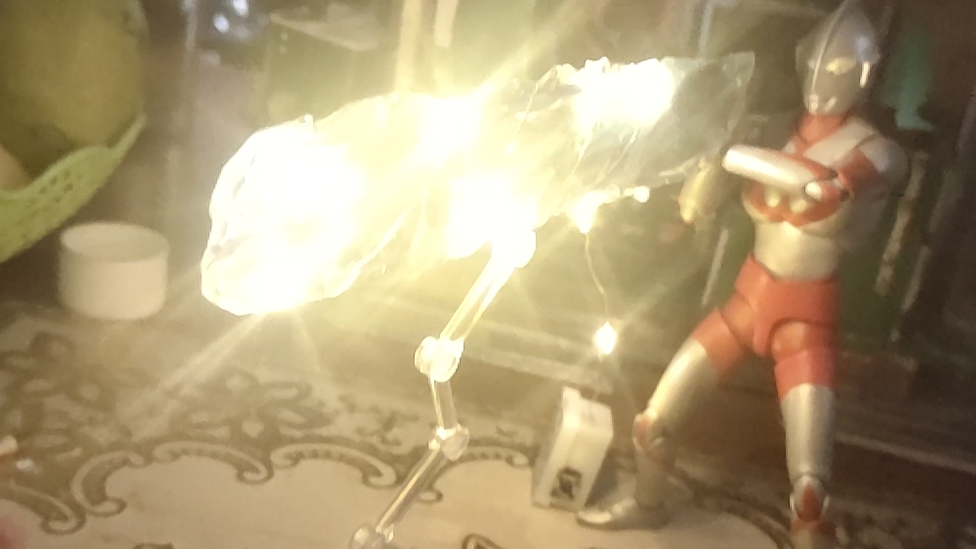 初代奥特曼shf斯派修姆光线～m78元素发光